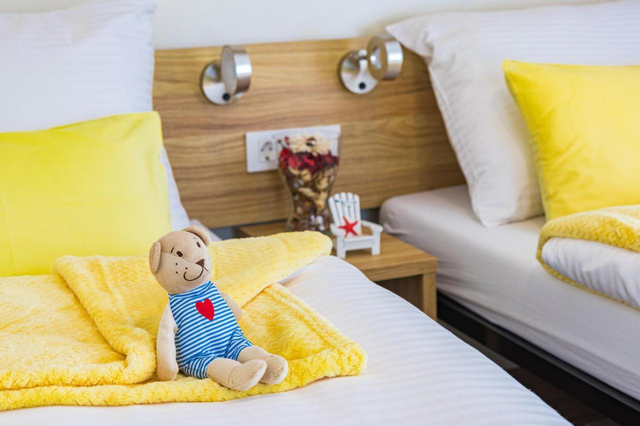 Hemy Casa - Lux Mobile Homes Ровінь Екстер'єр фото